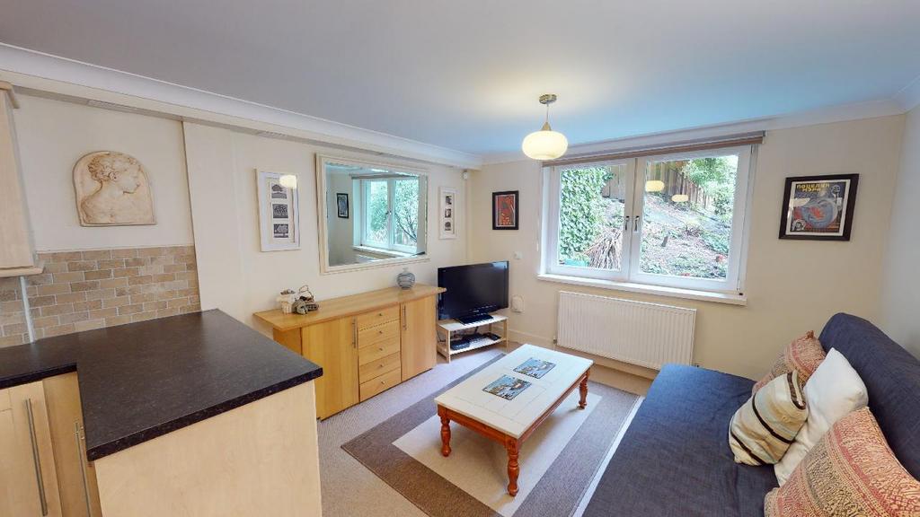 Living Room.jpg
