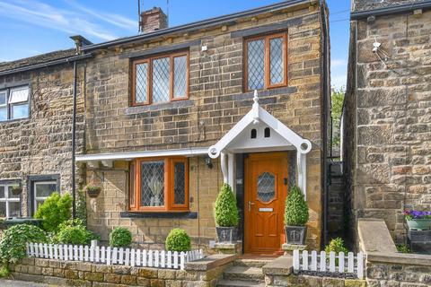 14 Carrbottom Road, Greengates, Bradford, BD10 0BB