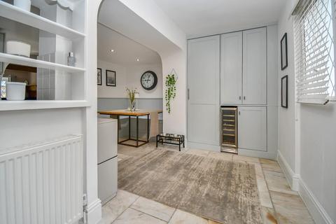 14 Carrbottom Road, Greengates, Bradford, BD10 0BB