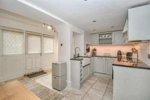 14 Carrbottom Road, Greengates, Bradford, BD10 0BB