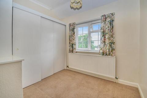 18 Aire View, Yeadon, Leeds, LS19 7TL
