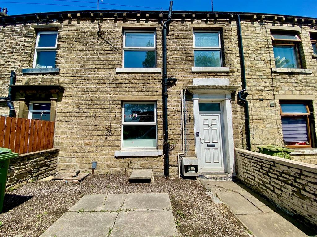 Lowergate, Paddock, Huddersfield 1 bed terraced house £70,000