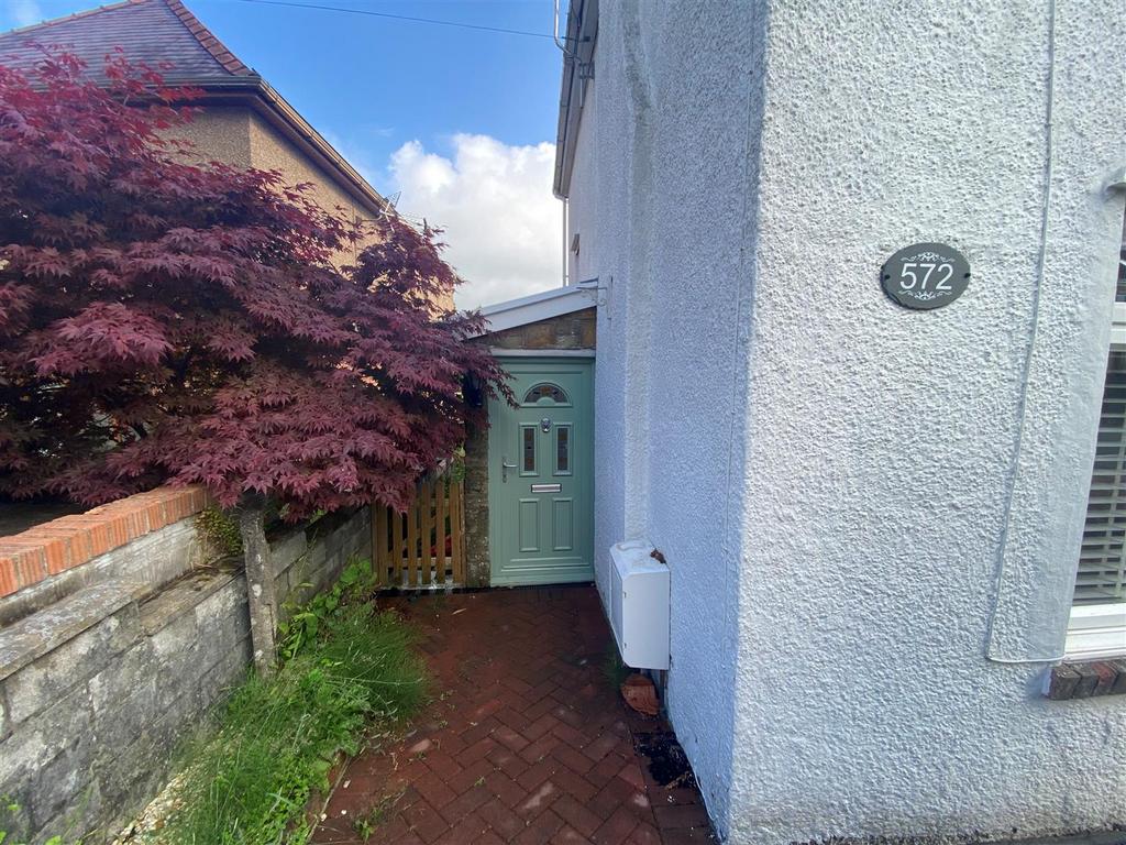 Gower Road, Upper Killay, Swansea 3 bed detached house for sale £275,000