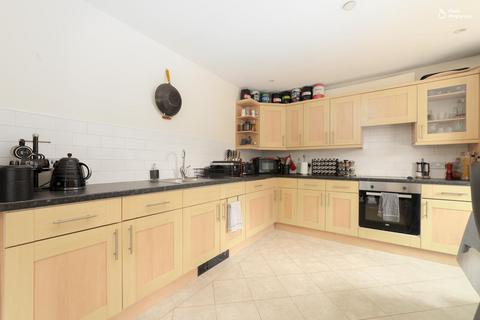 2 bedroom flat for sale, Pleasington Villas, Peel Road, Douglas, Isle Of Man