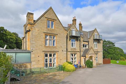 65b Limb Lane, Dore, Sheffield, S17 3ES