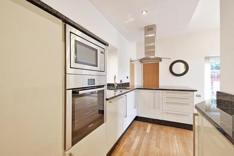 65b Limb Lane, Dore, Sheffield, S17 3ES