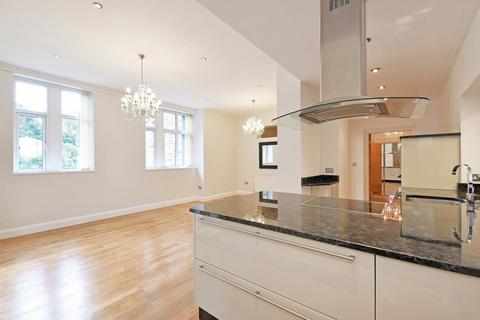 65b Limb Lane, Dore, Sheffield, S17 3ES