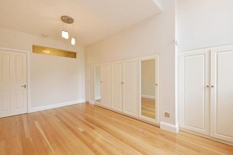 65b Limb Lane, Dore, Sheffield, S17 3ES
