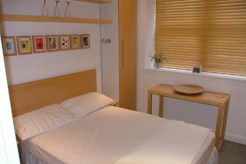 2 bedroom flat for sale, 43 Bartholomew Close, London EC1A
