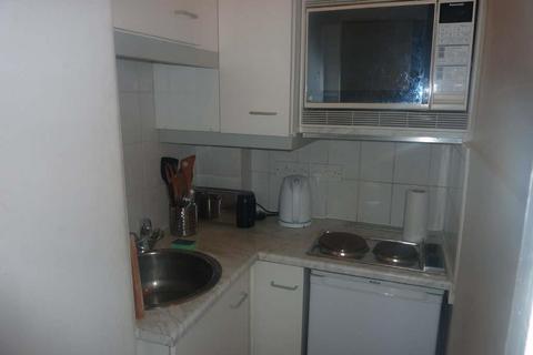 Studio for sale - Charterhouse Square, London EC1M