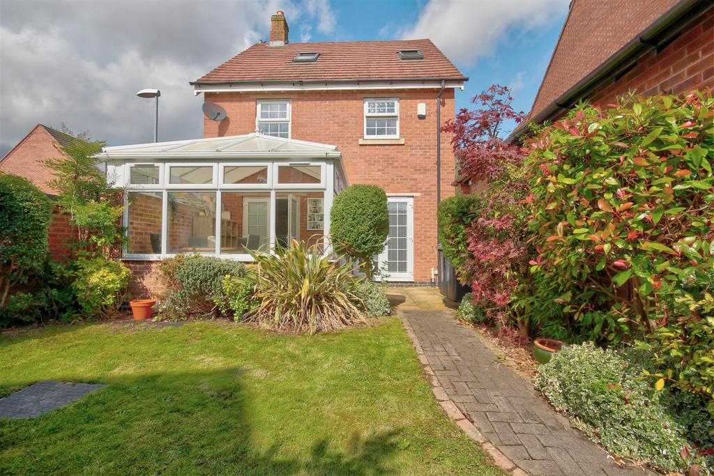 Finch Road, Kibworth Harcourt, Leicestershire 4 bed detached house for