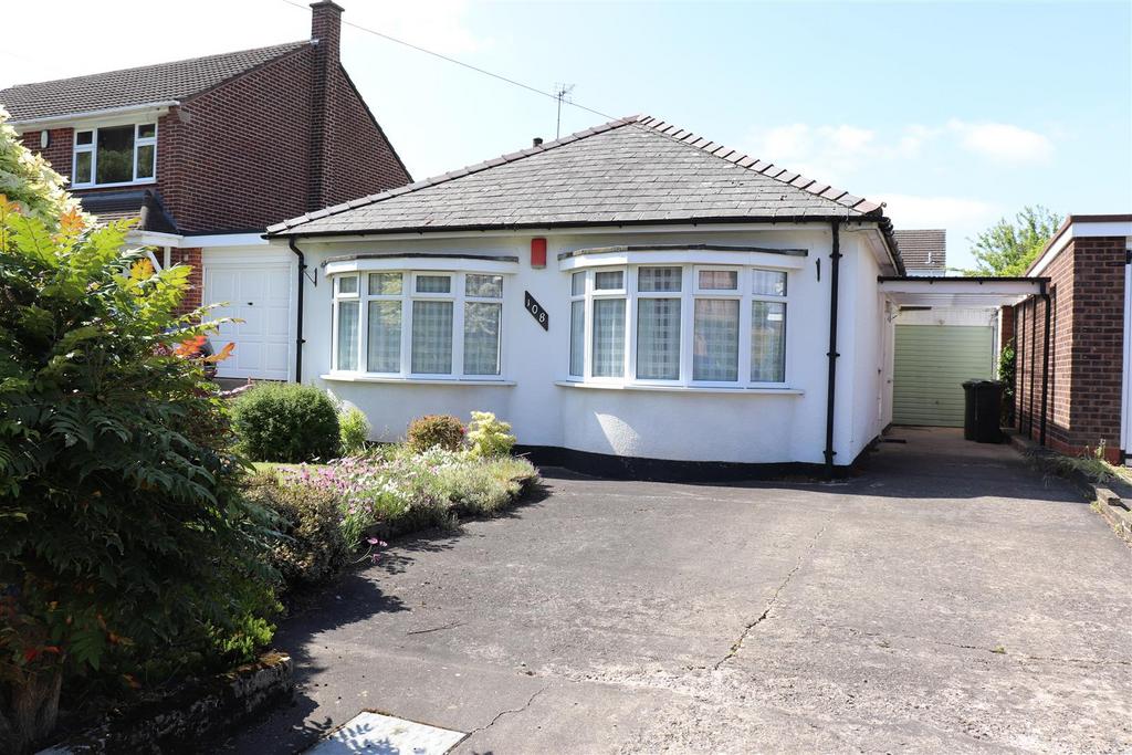 Stonnall Road, Aldridge 3 bed detached bungalow £430,000