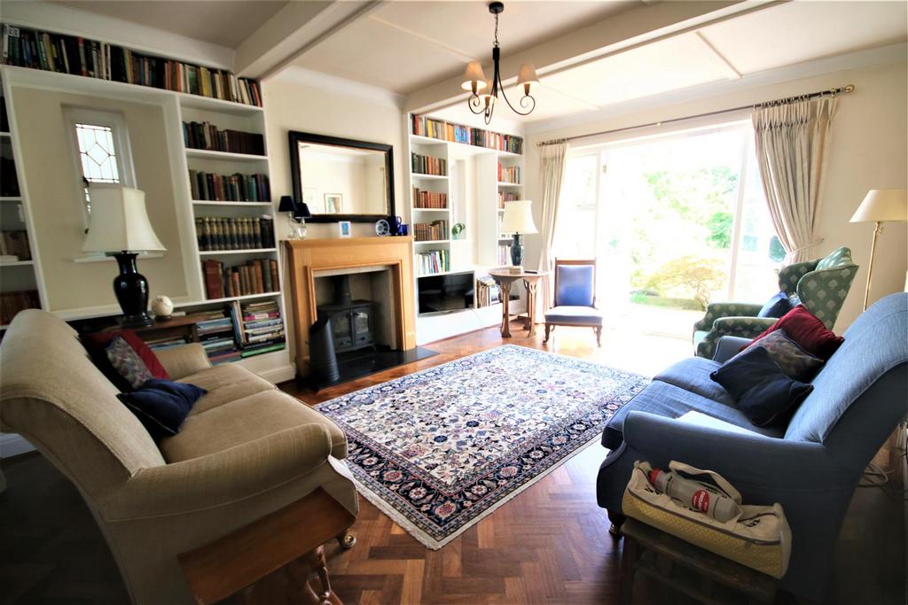 Reception room 1: