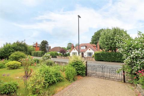 2 bedroom detached bungalow for sale - Whitcliffe Lane, Ripon