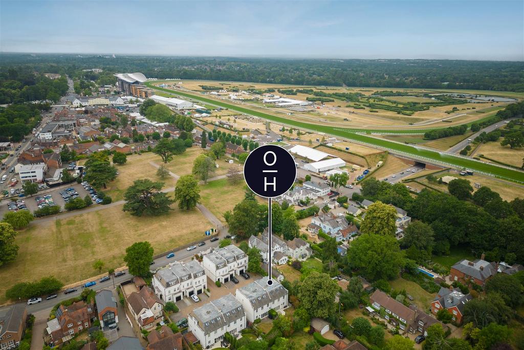 Sovereign Mews, Ascot 5 bed semidetached house for sale £1,350,000