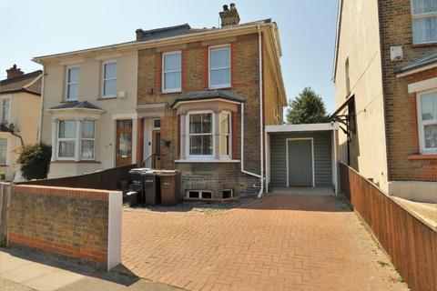 36 Springhead Road, Northfleet, Gravesend, DA11 9QY