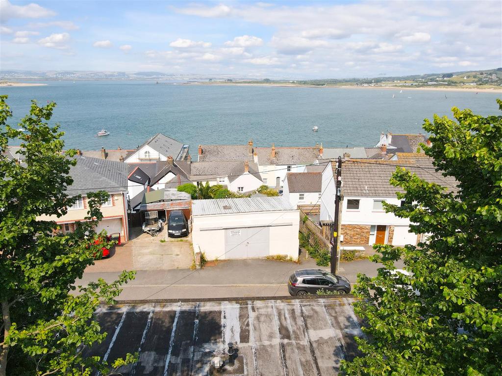Torridge Road, Appledore 2 bed detached bungalow for sale £375,000