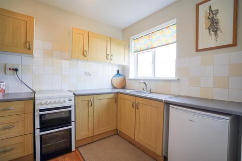 2 bedroom detached bungalow for sale, Torridge Road, Appledore