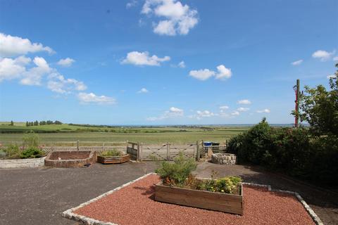 Sunrise, New Rides Farm, 820 Leysdown Road, Eastchurch, Sheerness, ME12 4DD