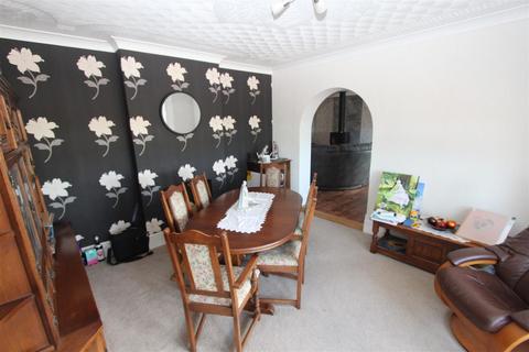 Sunrise, New Rides Farm, 820 Leysdown Road, Eastchurch, Sheerness, ME12 4DD