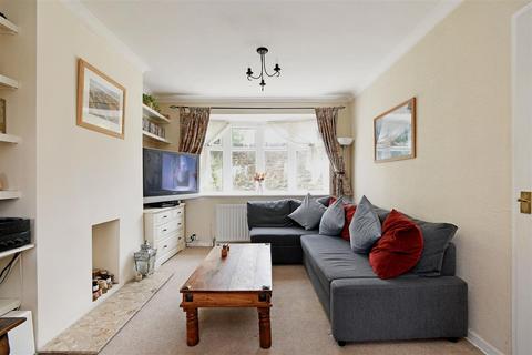 4 Bole Hill Road, Sheffield, S6 5DD