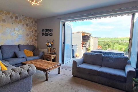 10 Cygnet Drive, Mexborough, S64 0FG