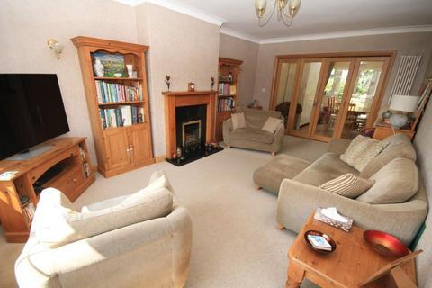 31 Plumpton Drive, Bradford, BD2 1PJ