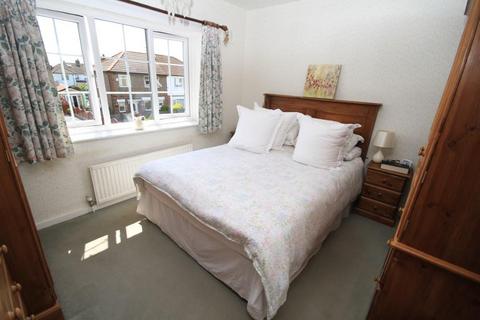 31 Plumpton Drive, Bradford, BD2 1PJ