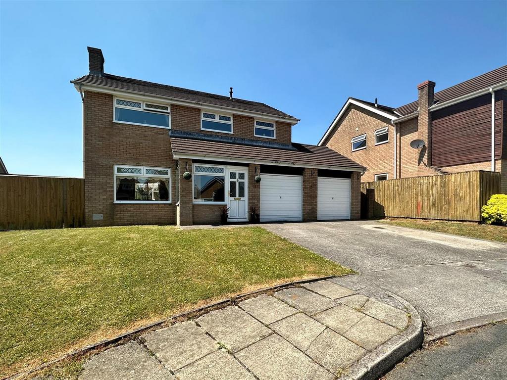 Priory Oak, Brackla, Bridgend County... 4 bed detached house £415,000