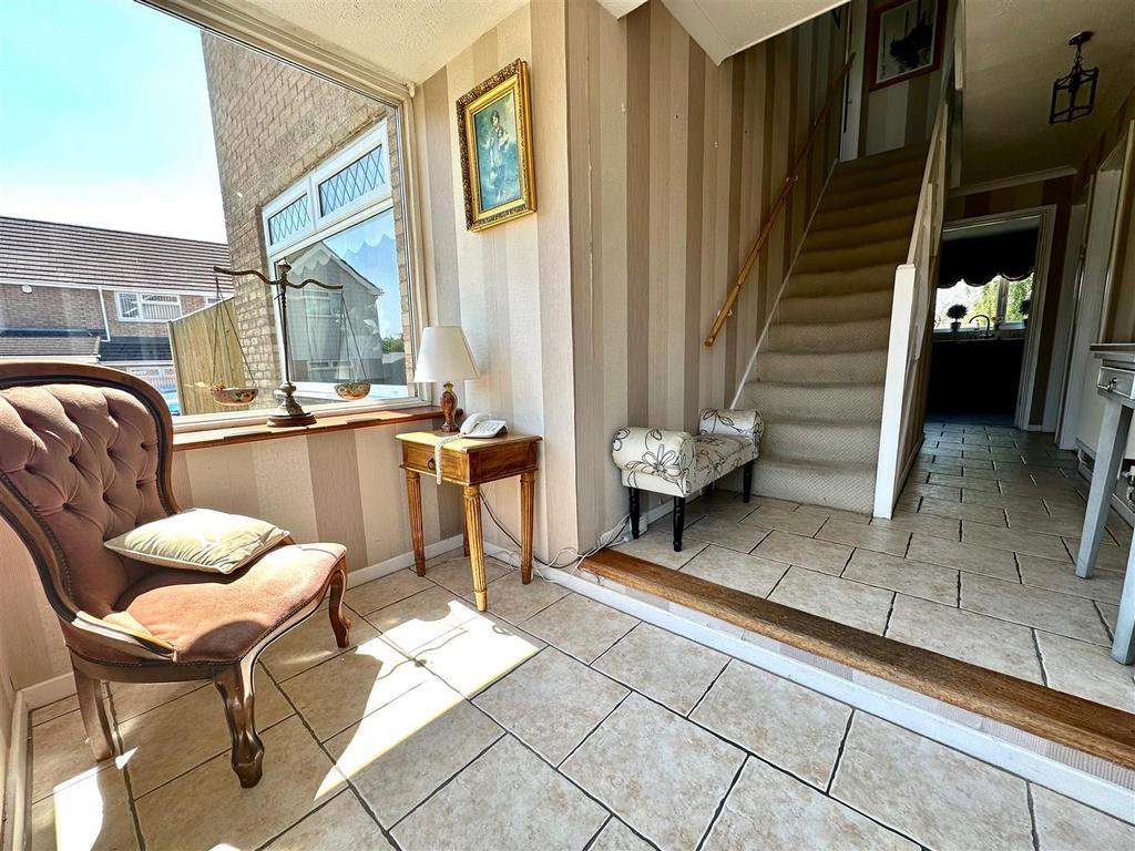 Priory Oak, Brackla, Bridgend County... 4 bed detached house £415,000