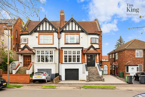 7 Farnley Road, London, E4 7AD