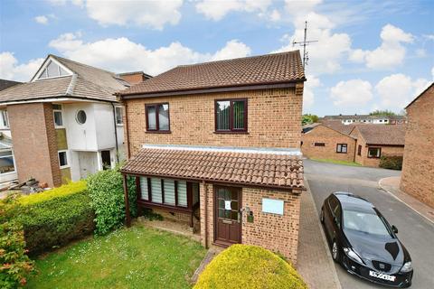 2 bedroom flat for sale - Stockett Lane, Coxheath, Maidstone, Kent