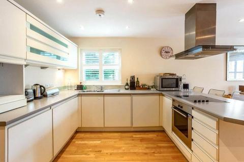 2 bedroom apartment to rent, Transcend, St. Leonards Road, Windsor, Berkshire, SL4