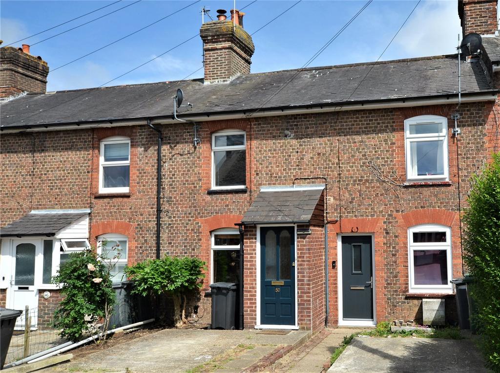 Alexandra Road, Uckfield, East Sussex, TN22 2 bed terraced house for ...