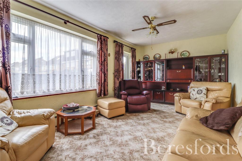 Perry Street, Billericay, CM12 4 bed semidetached house for sale £