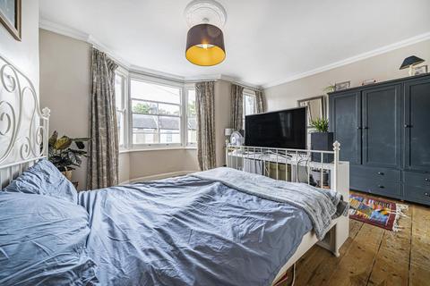 12 Graveney Road, London, SW17 0EQ