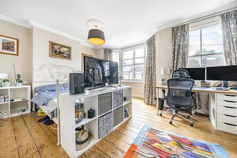 12 Graveney Road, London, SW17 0EQ