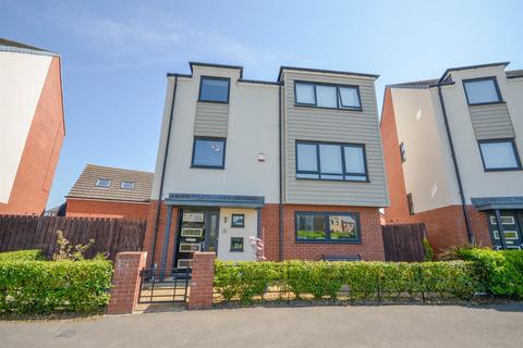 undefined, Elford Avenue, Greenside