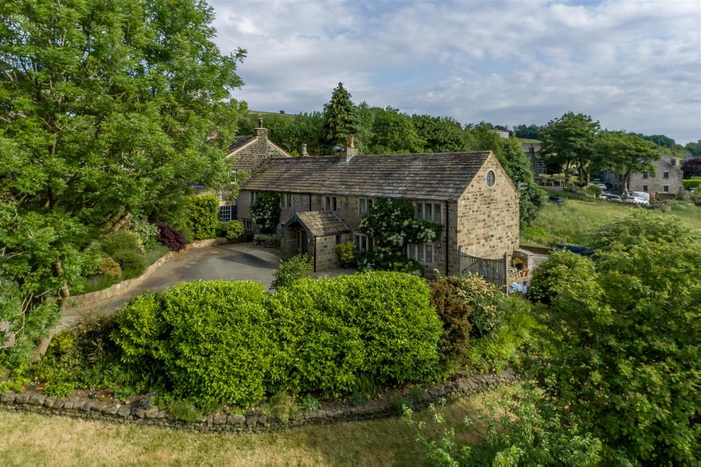 Holly Grove, Diggle, Saddleworth 4 bed semidetached house £775,000