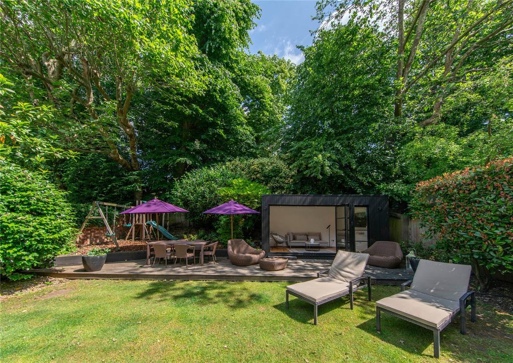 Bracknell Gardens, London 3 bed flat for sale £2,850,000