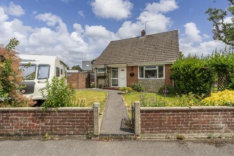 16 Brook Close, Sarisbury Green, Southampton, SO31 7DW