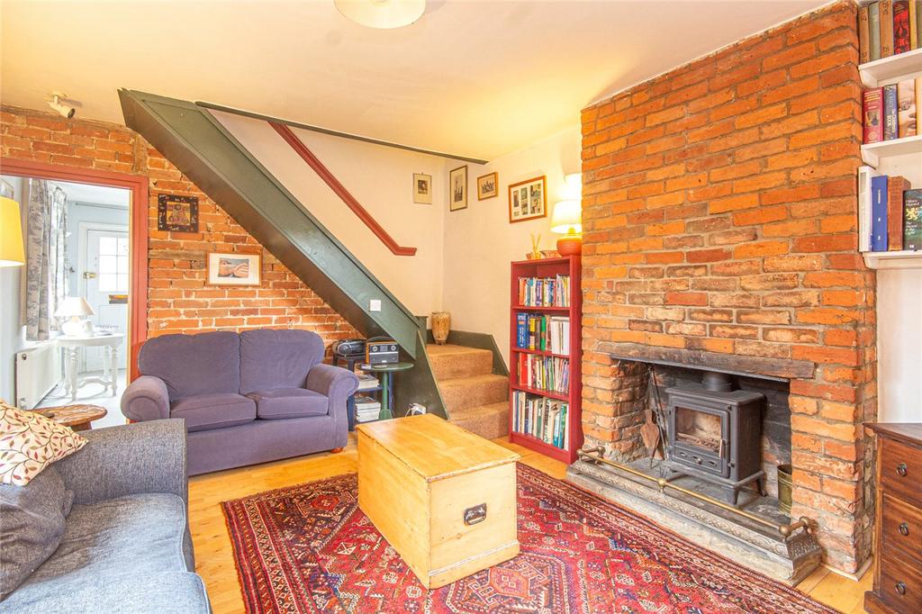 Mimram Road, Welwyn, Hertfordshire 2 bed semidetached house £425,000