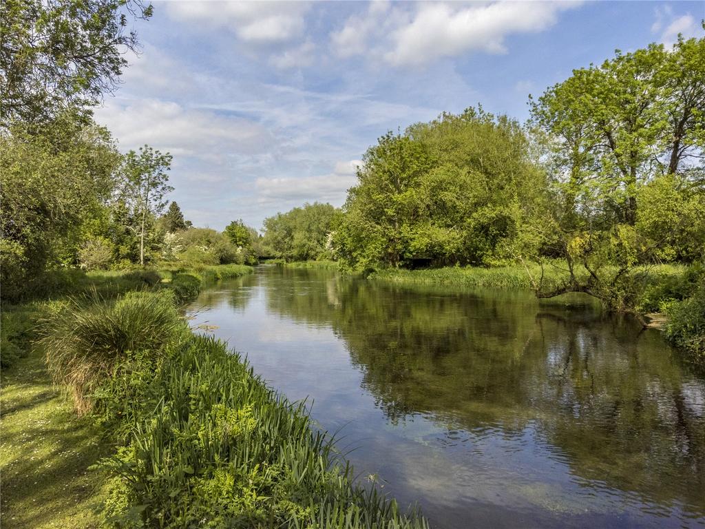 River Itchen