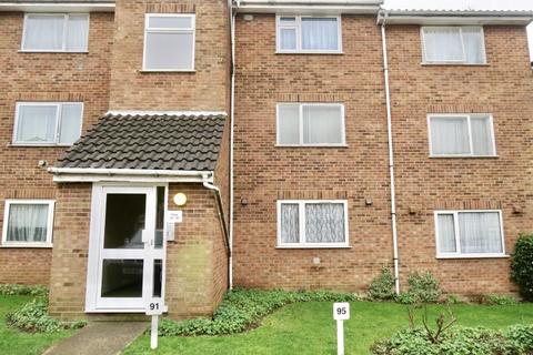 1 bedroom flat for sale, Shurland Avenue, Oakleigh Park, London, EN4