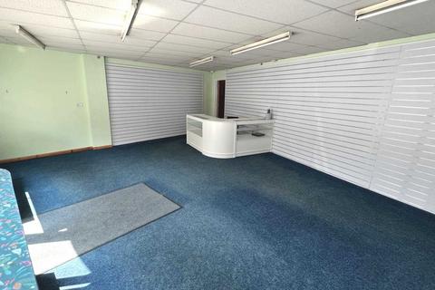 Property to rent, Church Street, Rushden