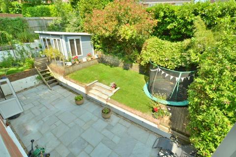 22 Ashdene Close, Wimborne, BH21 1TQ