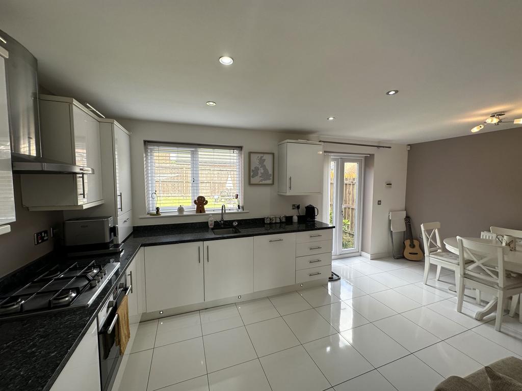 Bowes Gardens, Springwell, Gateshead... 4 bed detached house £285,000