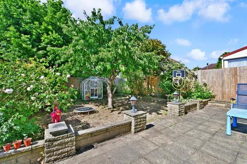 27 Gomshall Avenue, Wallington, SM6 8NY