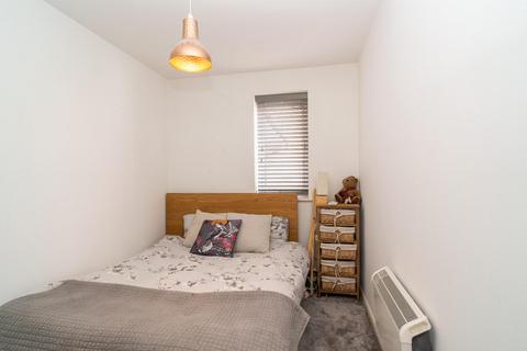 Flat 1, 5 Blackdown Close, London, N2 8JF