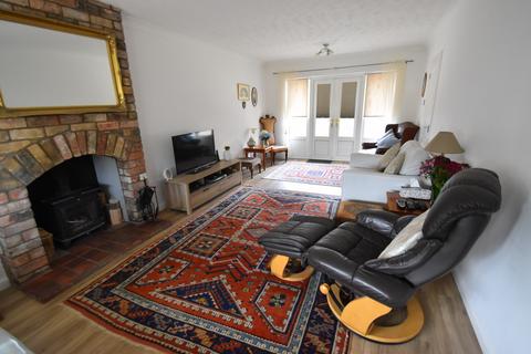 2 bedroom bungalow for sale - Claremont Road, Burgh Le Marsh, PE24